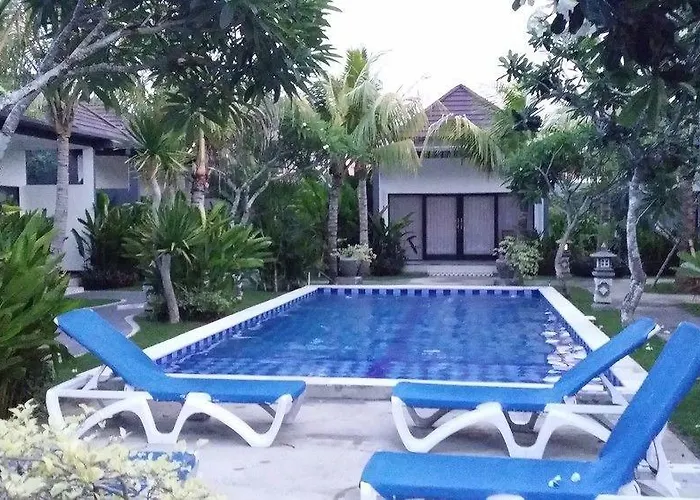 Palm Garden 3* サヌール